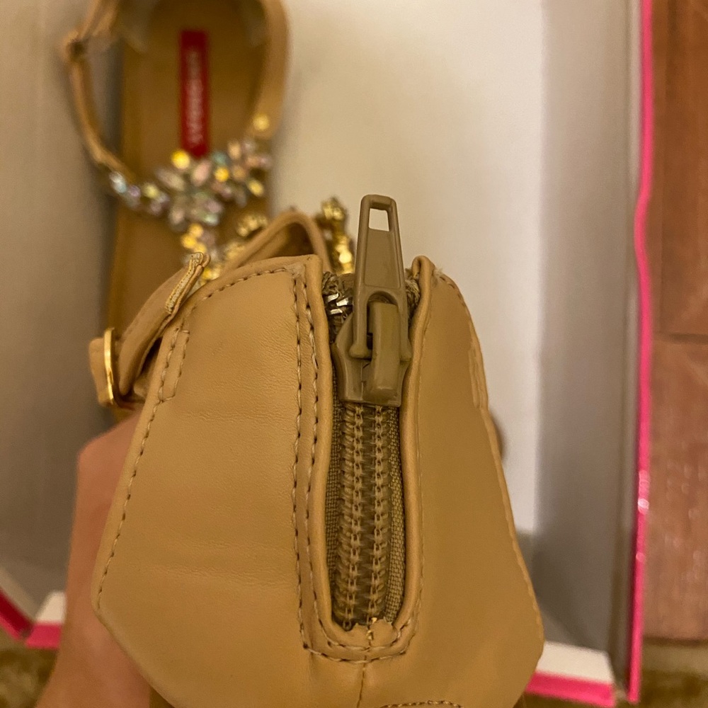 Toe post sandals - Picture 4 of 4